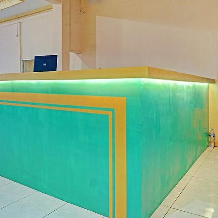 Oyo 91825 Ayu Lestari Homestay Nganjuk ภายนอก รูปภาพ