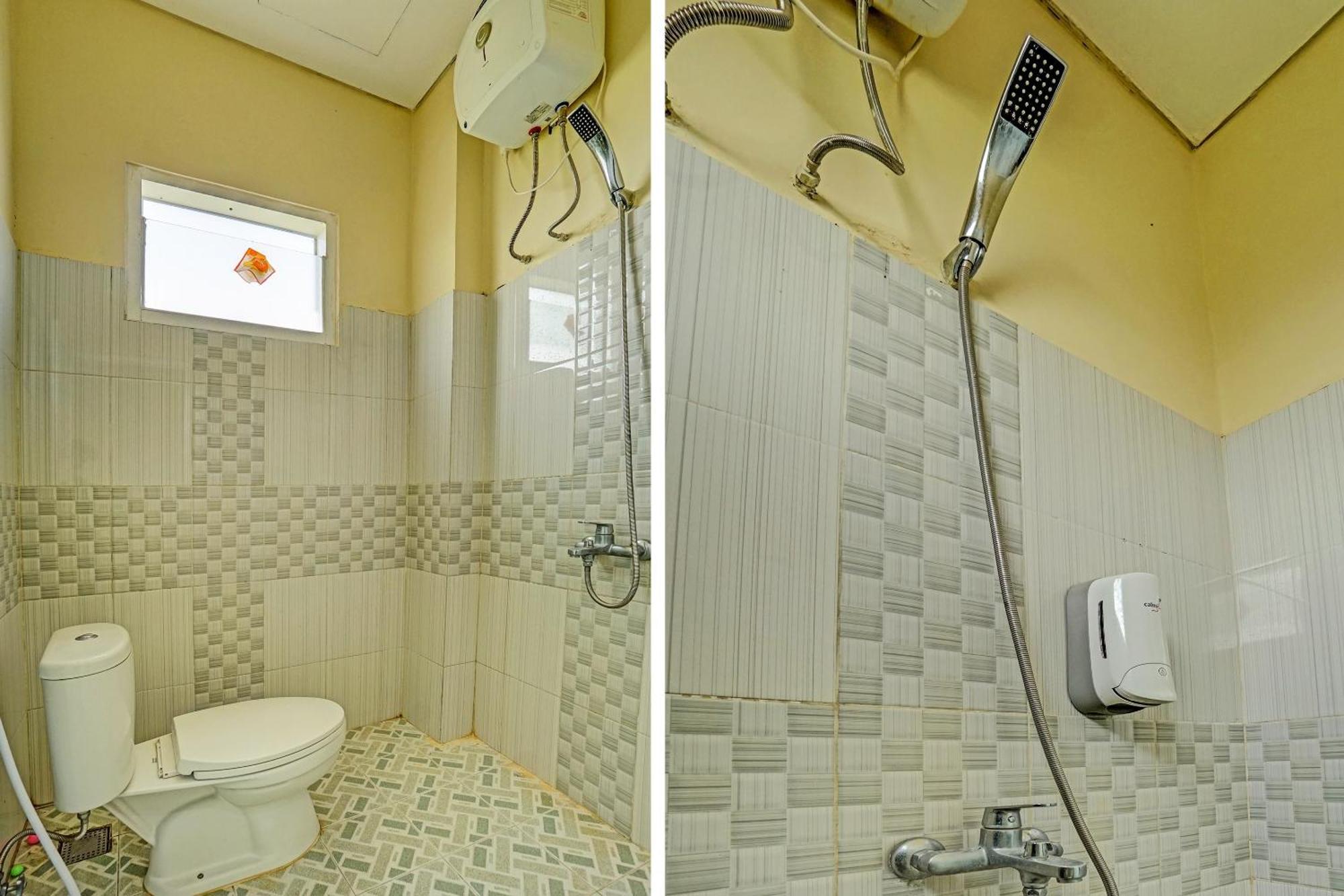 Oyo 91825 Ayu Lestari Homestay Nganjuk ภายนอก รูปภาพ